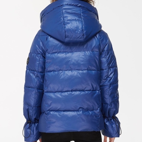 #3❤️ NWT Gweyn Short Puffer Jacket with Contras… - Picture 3 of 3